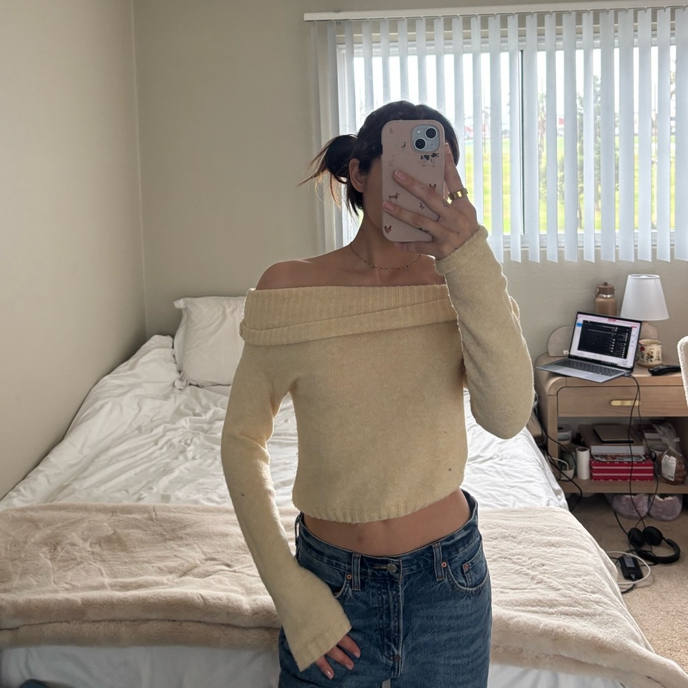 Urban Outfitters Sweater